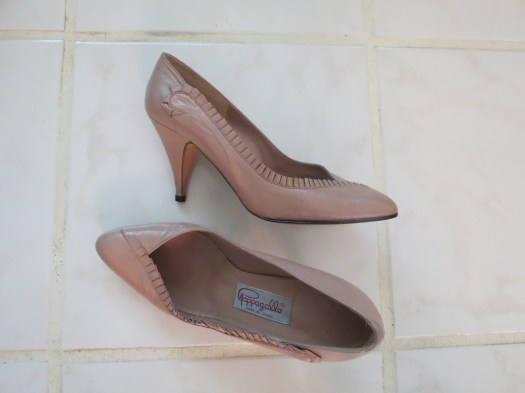 VINTAGE 1980S - '90S FRENCH-INSPIRED STILETTO PUMPS