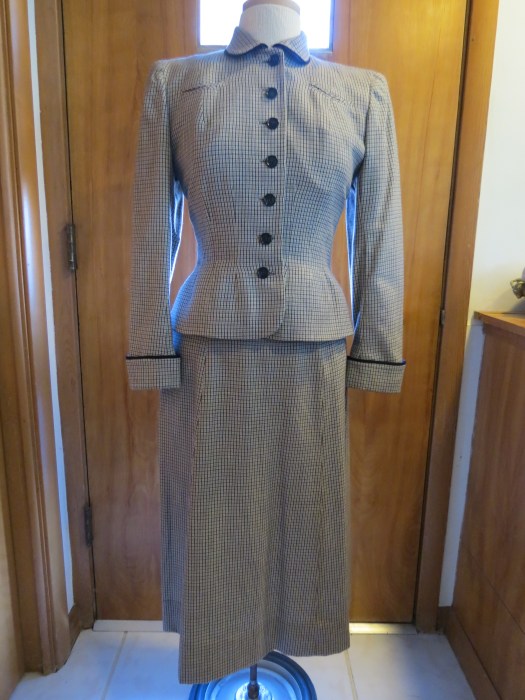 True Vintage 1940s Jacket & Skirt Suit