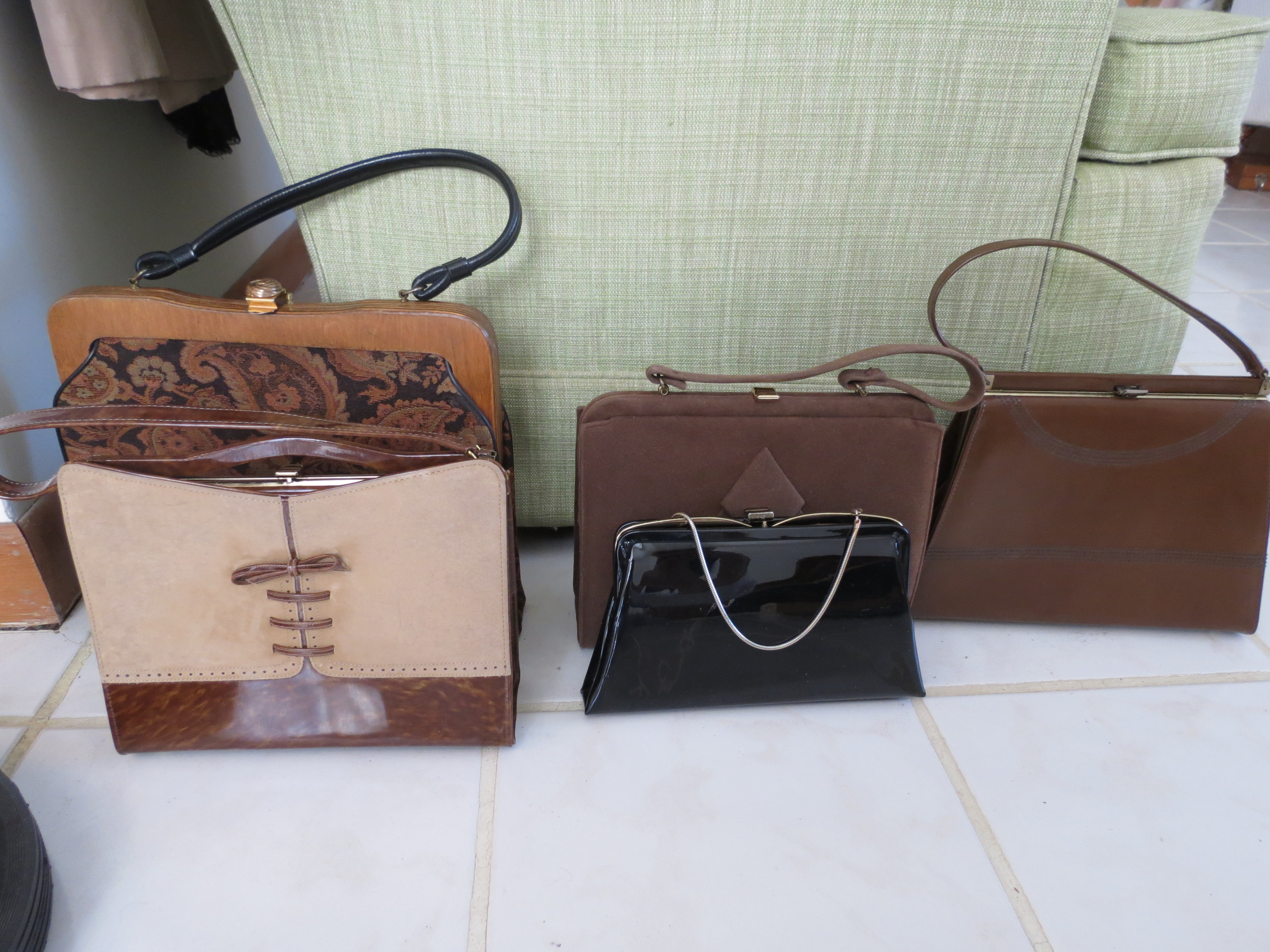 A COLLECTION OF TRUE VINTAGE HANDBAGS FROM THE 1960s