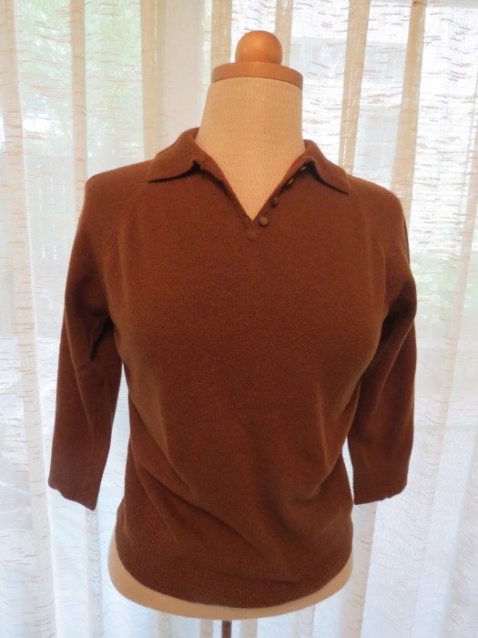 TRUE VINTAGE 1950'S SWEATER BY WEBB FOOT