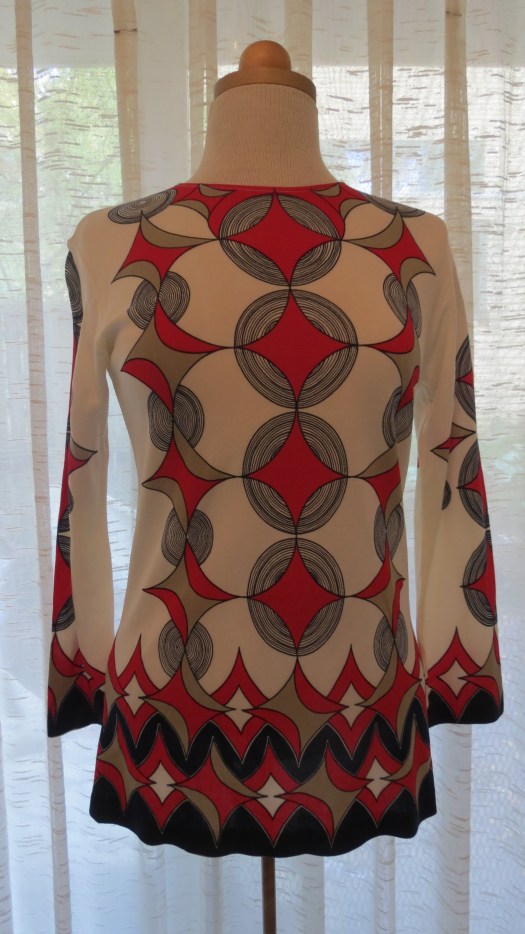 A FABULOUS FIND - MOD GEOMETRIC PRINT SIXTIES KNIT TUNIC