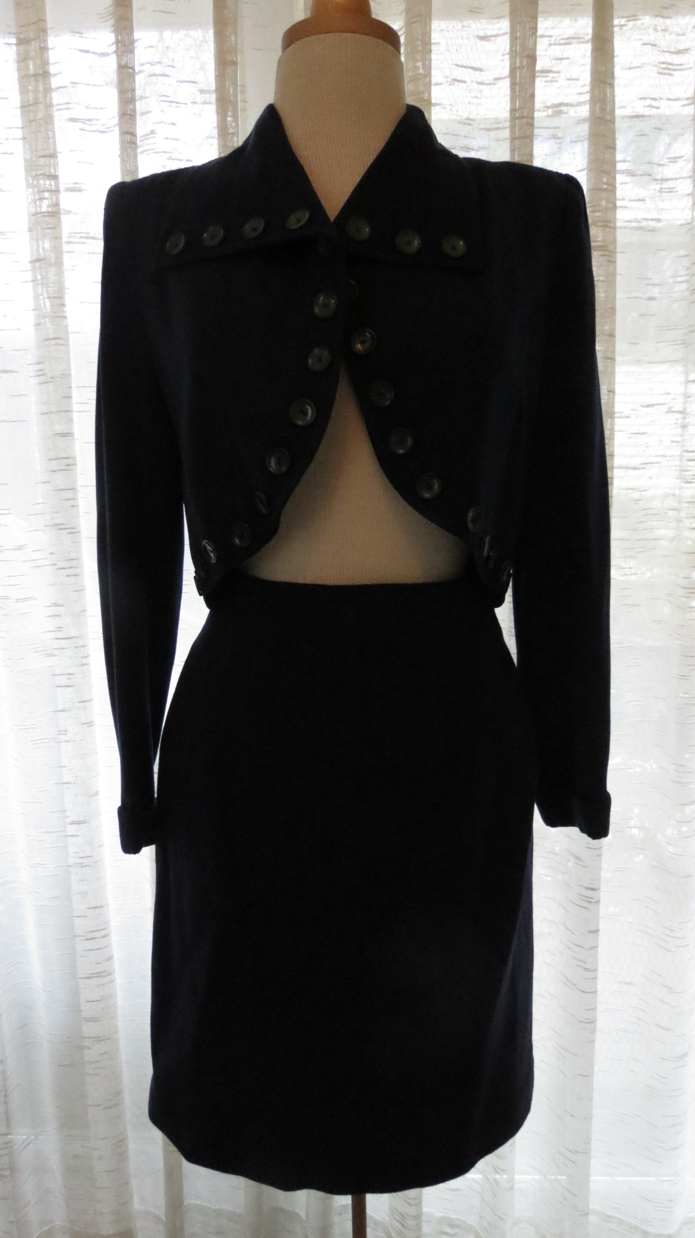 A LITTLE FORTIES SPRING JACKET AND SKIRT