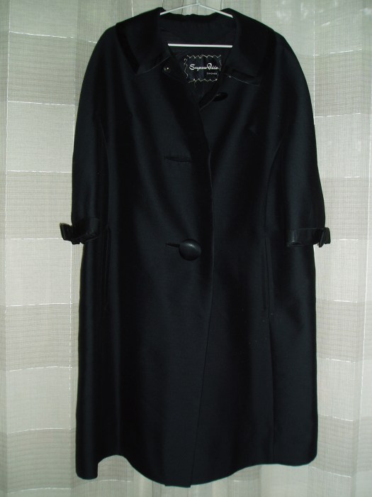 EARLY '60'S (OR LATE '50'S) DRESSY 3/4 SLEEVED COAT JACKET FROM A CHICAGO DESIGNER