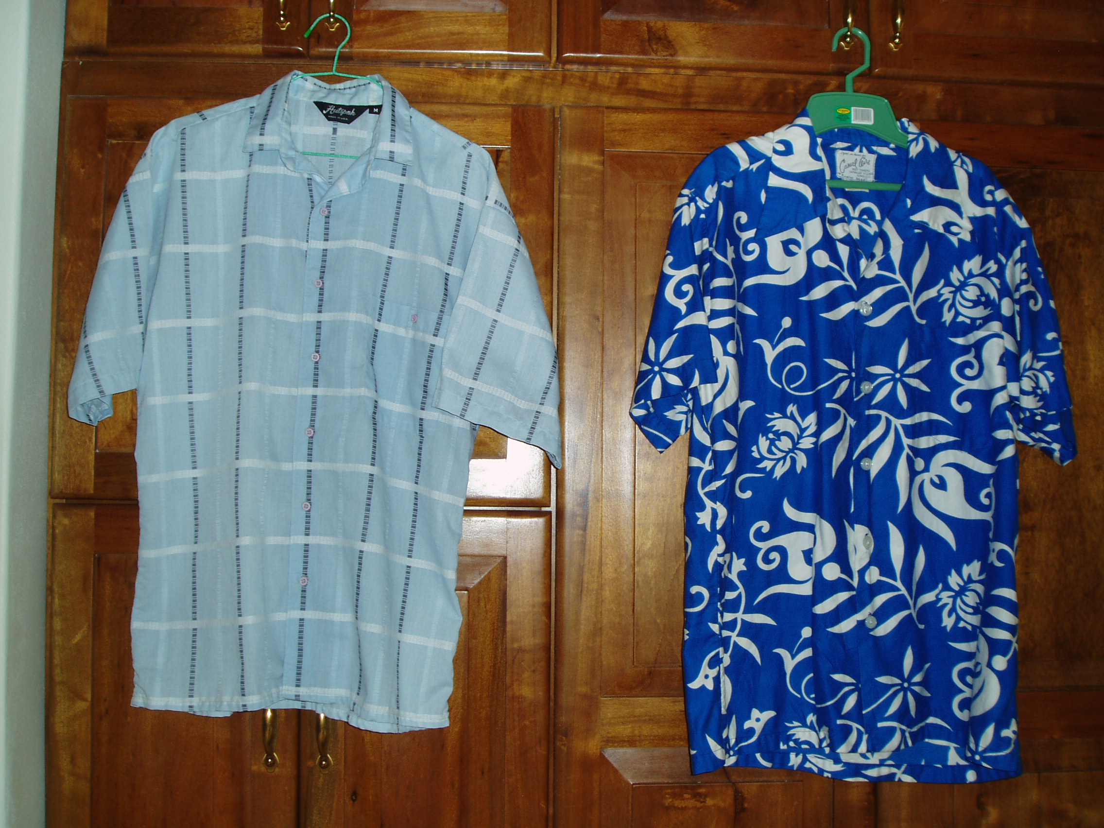 TWO WONDERFUL MEN'S SHORT-SLEEVED SHIRTS - TRUE VINTAGE 1970'S & RETRO